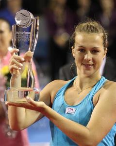 里程碑奠定 里程碑奠定