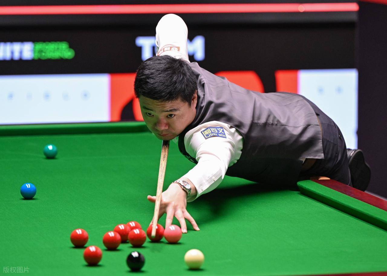 罗的一方门 罗的一方门