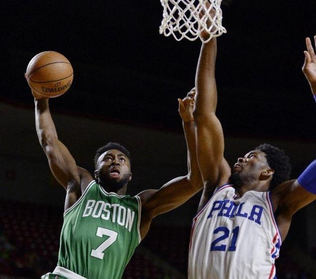 泽马的表现 泽马的表现