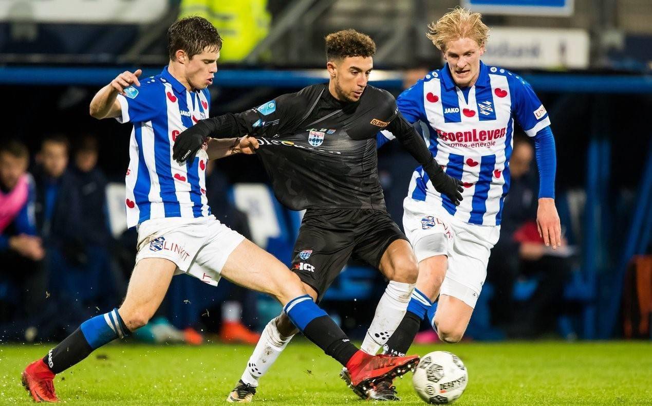 局不超过1 局不超过1